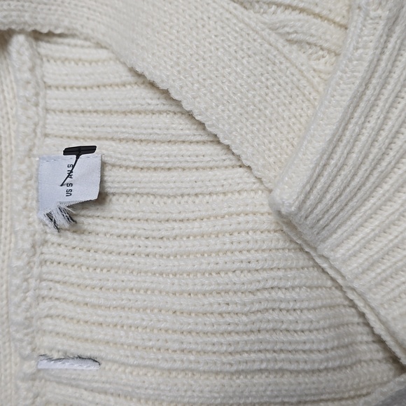 Petal & Pup Jasper Long Sleeve Midi Dress - Picture 3 of 4